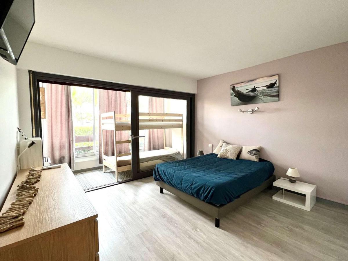 Appartement Le Grau-du-Roi, 3 pièces, 7 personnes - FR-1-307-148 Extérieur photo